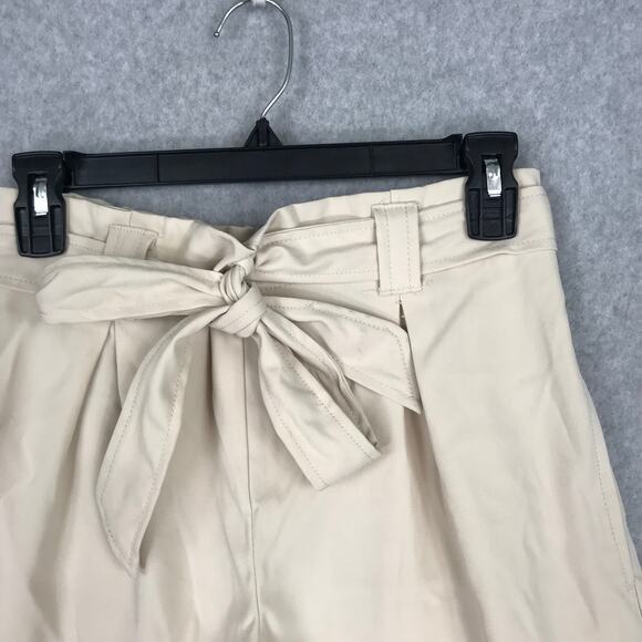 Max Studio Shorts Womens Small Cream Paperbag Pleated Belt Flowy Trouser Pockets - Picture 2 of 11